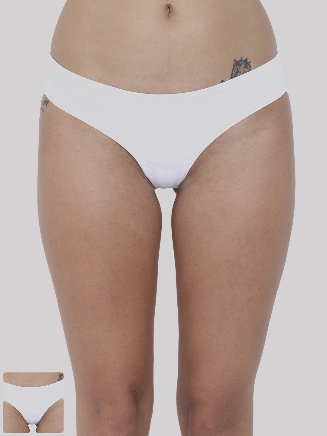 Set of 2 women’s semi-seamless bikini briefs from La Intimo, designed for comfort and everyday wear in various colors.