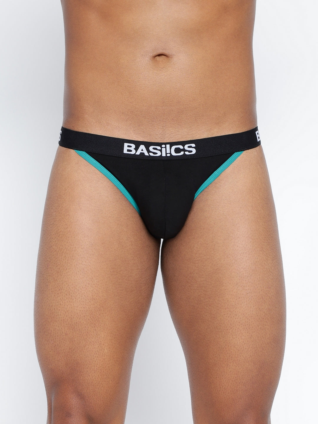 Single pack of men’s briefs from La Intimo, designed for comfort and a seamless fit in a variety of colors.