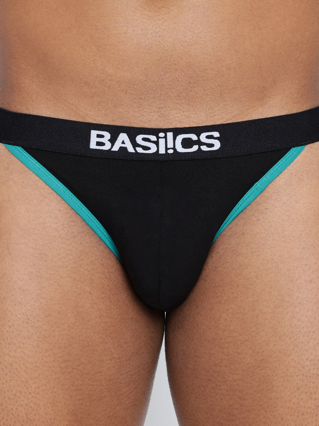 Pack of 3 men’s briefs from La Intimo, designed for comfort and seamless fit in a variety of colors.