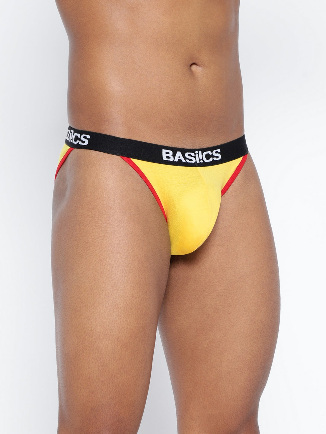 Single pack of men’s briefs from La Intimo, designed for comfort and a seamless fit in a variety of colors.