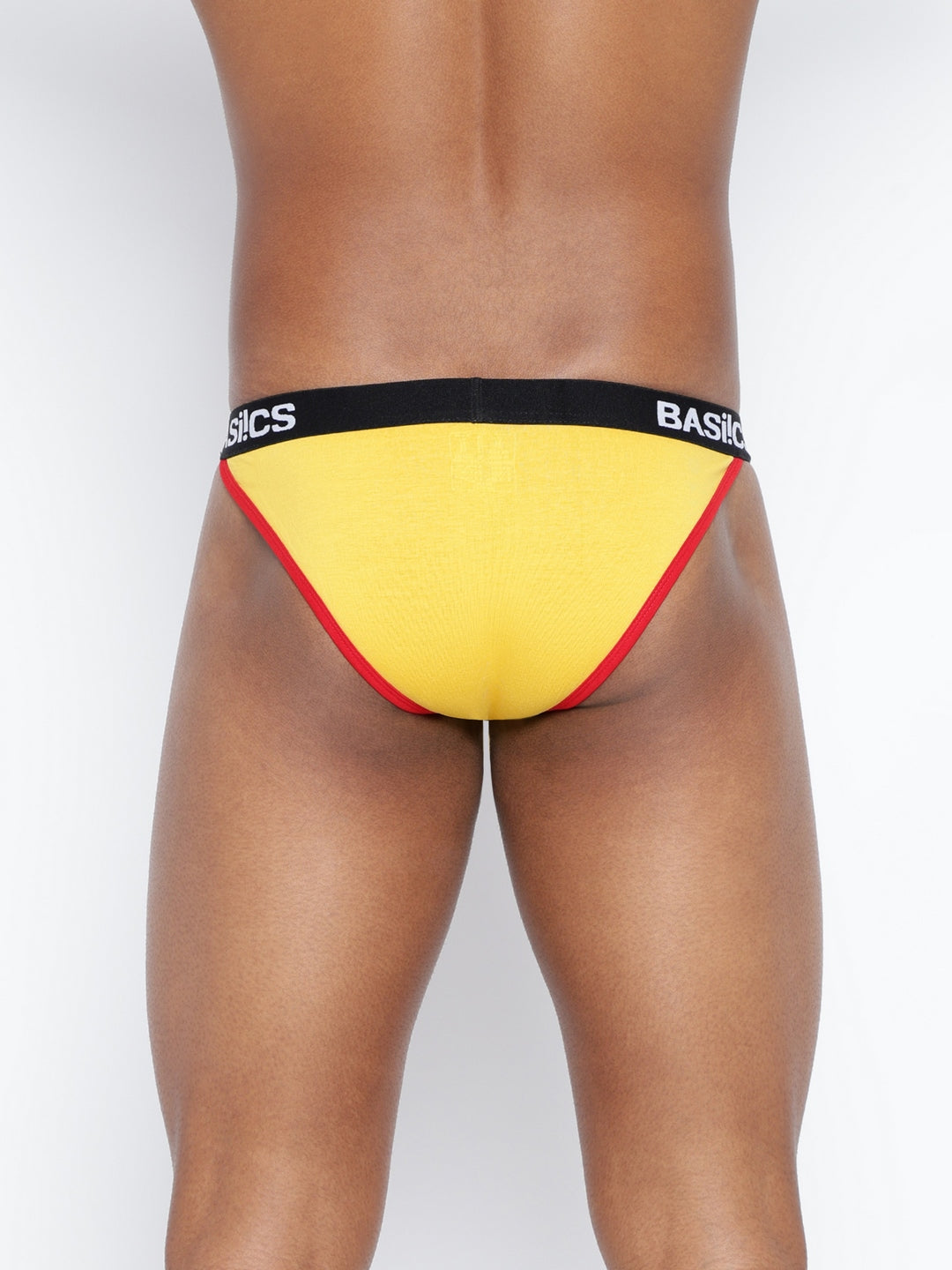 Single pack of men’s briefs from La Intimo, designed for comfort and a seamless fit in a variety of colors.