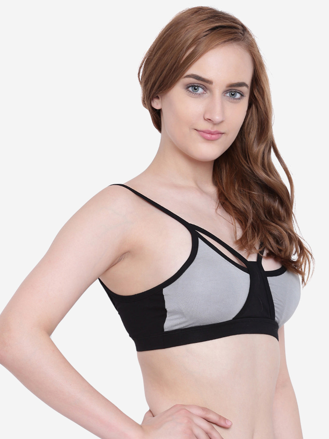 La Intimo Women's Luxury Liquidate Full Coverage Bikini Upper, offering a comfortable and stylish fit for beachwear, available in a single pack.