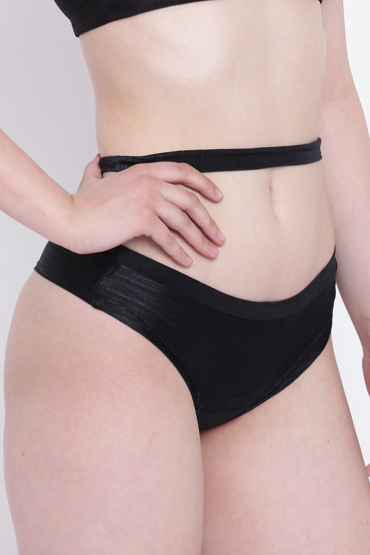 La Intimo Women’s Luxury Beachwear Bikini Lower Thongs - Soft, breathable thongs for stylish beachwear.