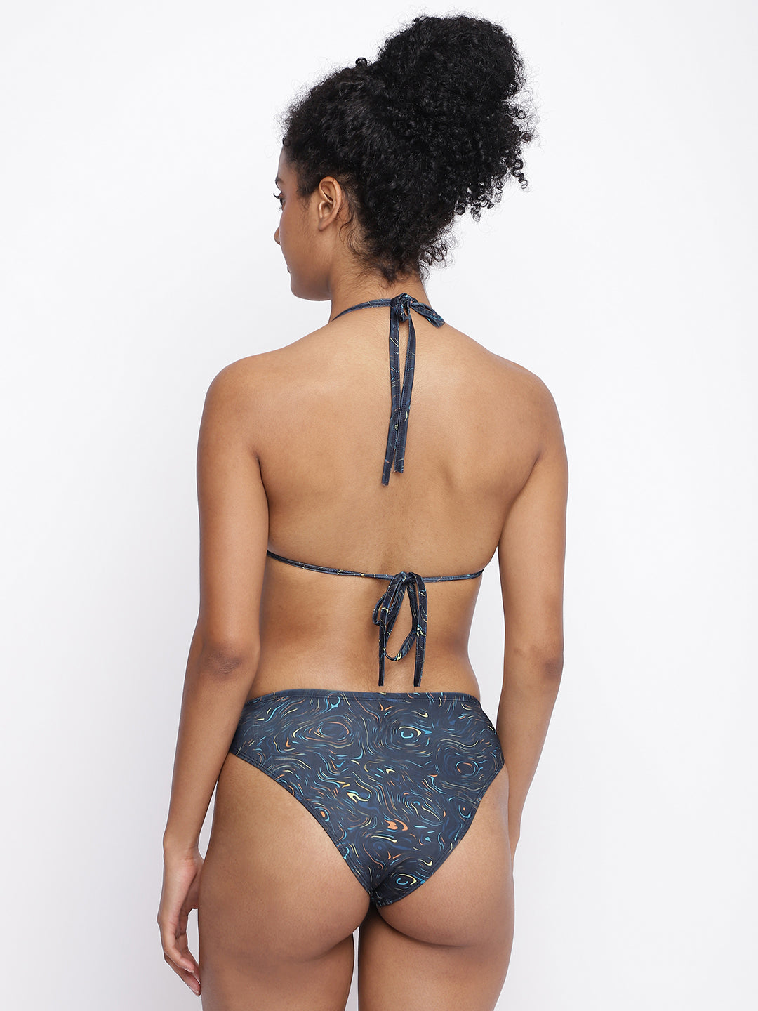 Elegant bikini lower brief from La Intimo's luxury women's beachwear collection, available in a single pack.