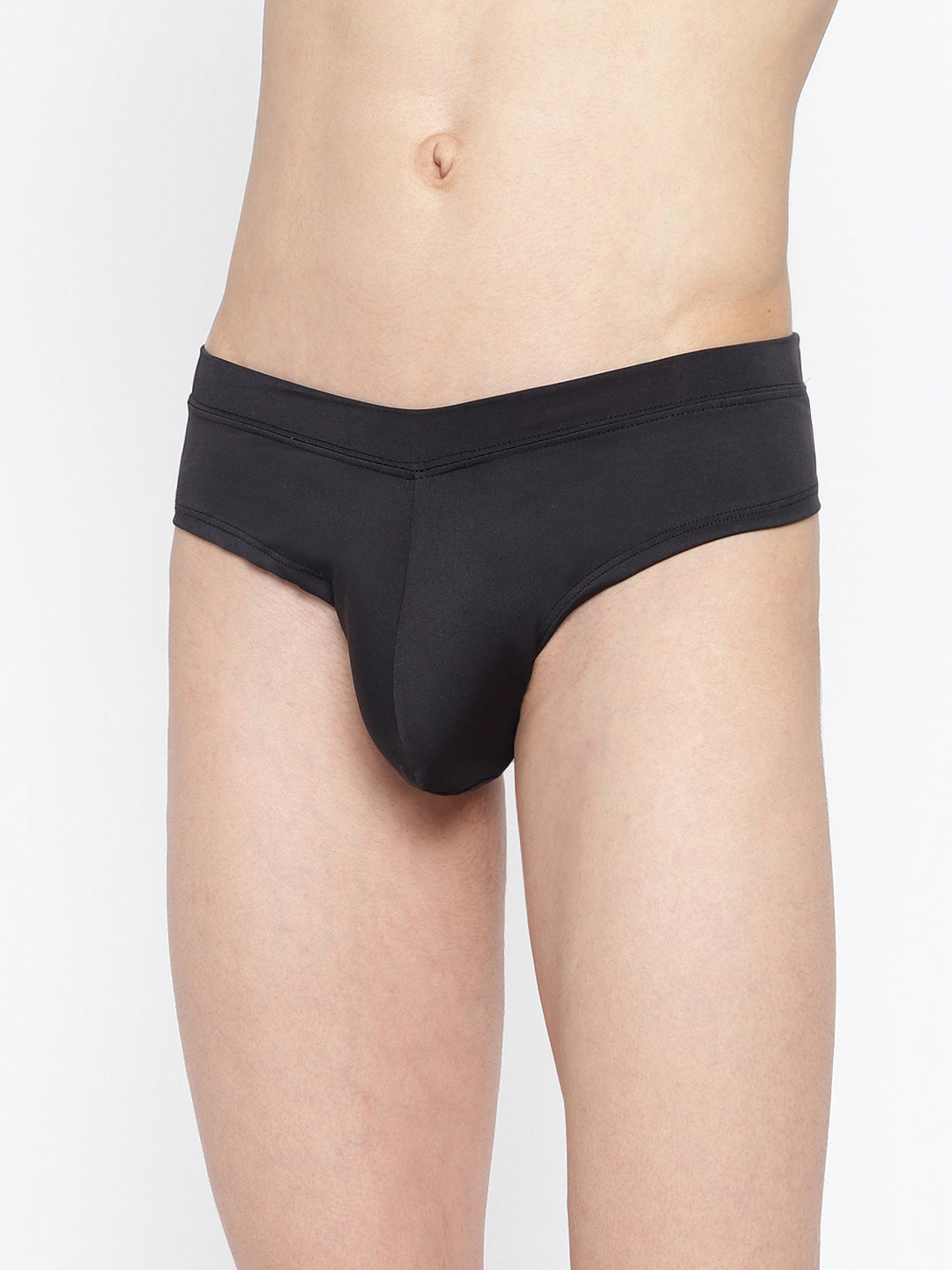 Single pack of men's semi-seamless briefs from La Intimo, featuring the Standard Core Collection for superior comfort and style.