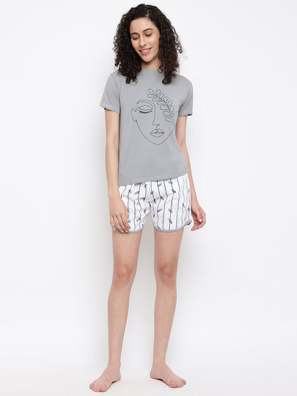 Premium women's sleepwear by La Intimo – comfortable boxer and T-shirt set in a single pack, perfect for a restful night.