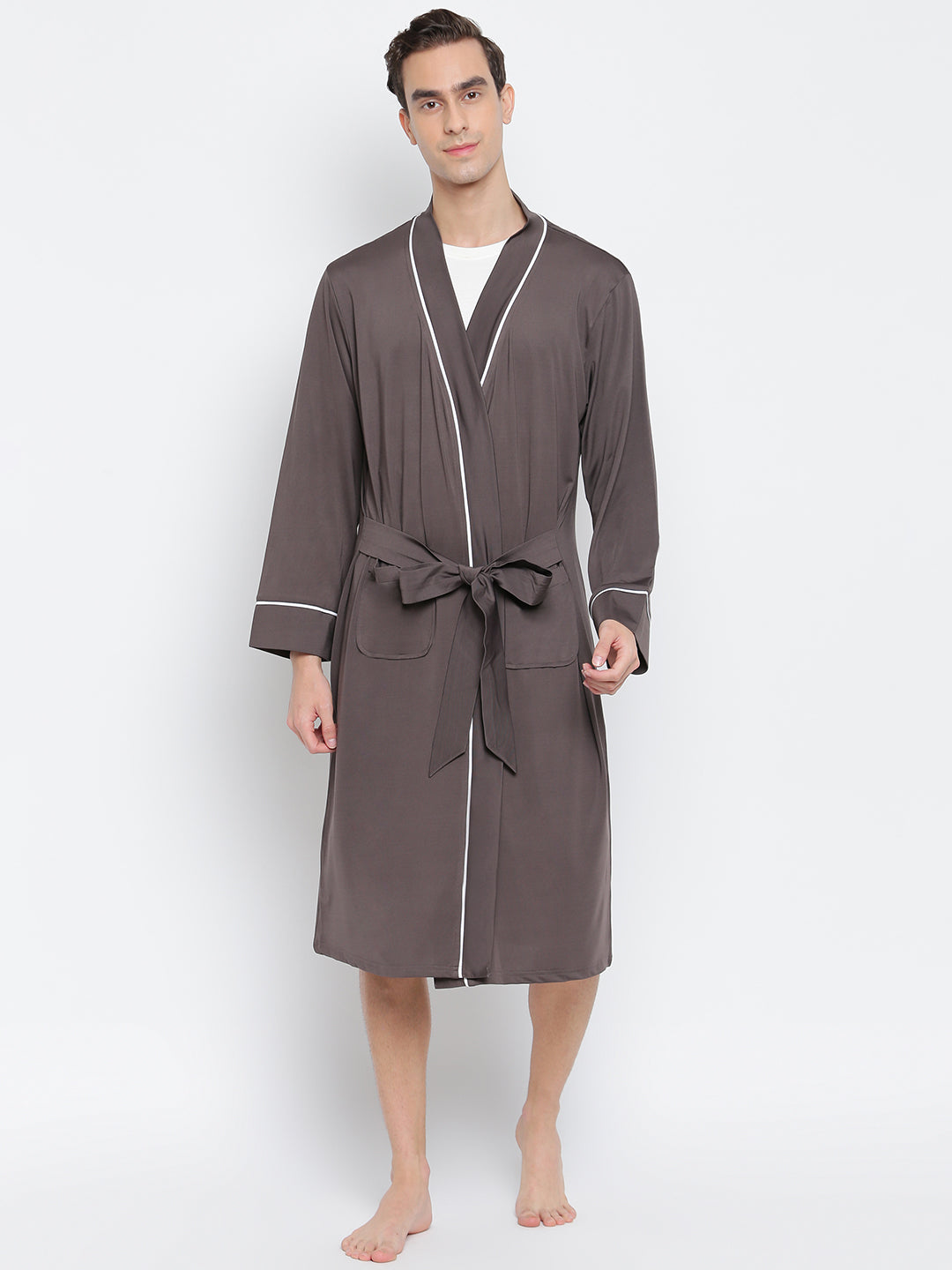 Single pack of men's premium luxury robe by La Intimo, designed for ultimate comfort and relaxation.