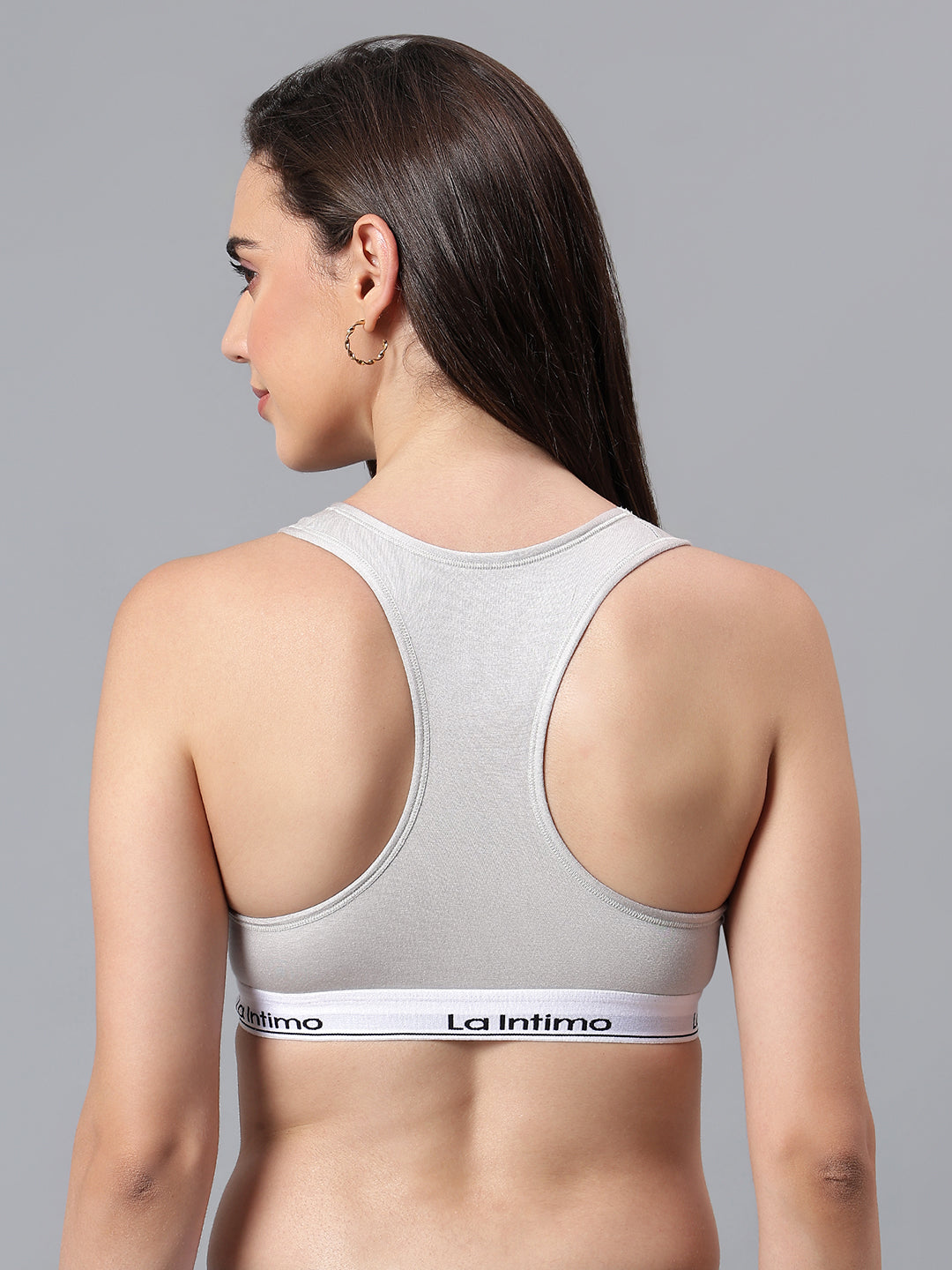 Luxury women's sports bra from La Intimo in a single pack, offering ultimate comfort and support.