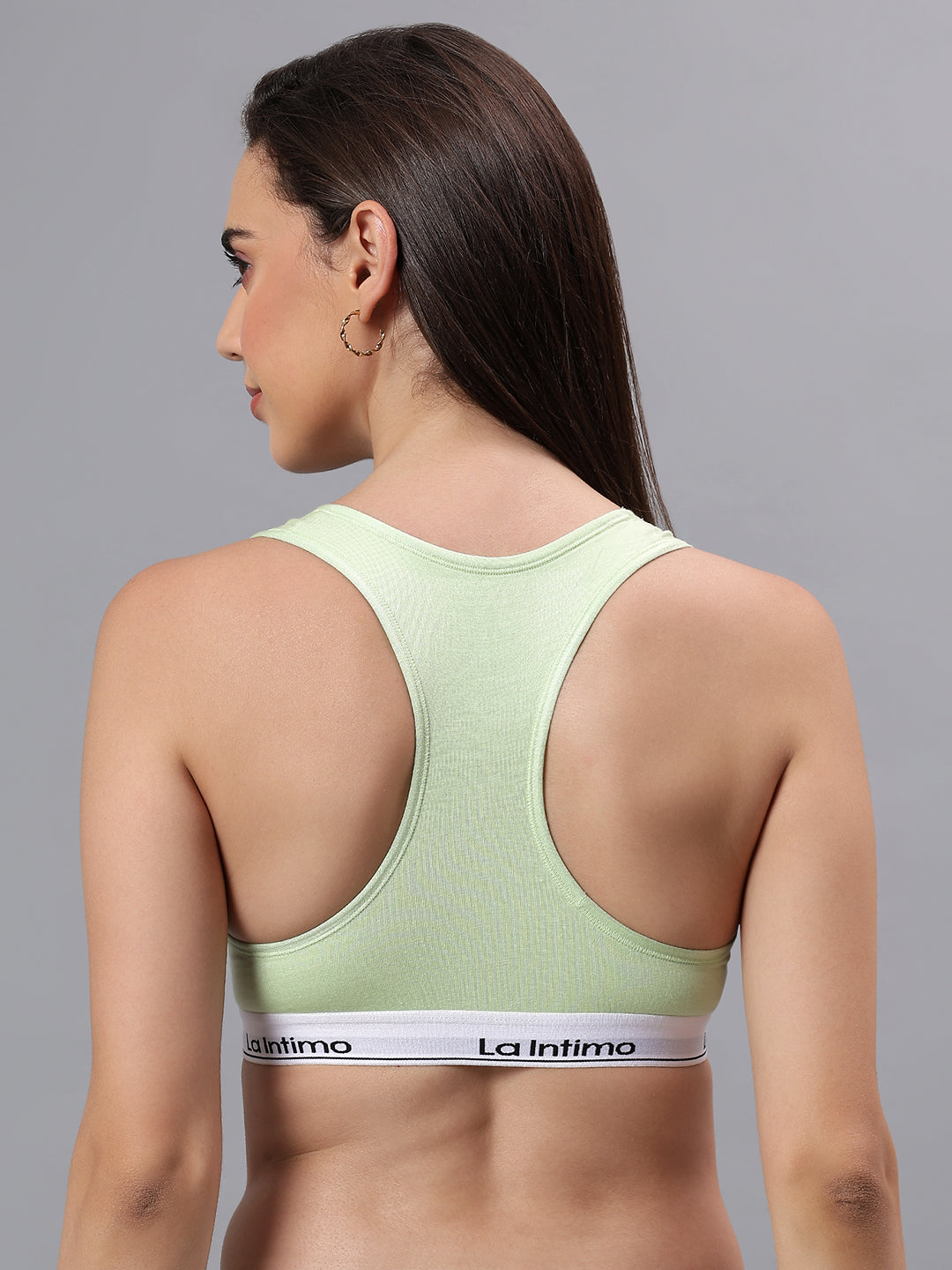 Luxury women's sports bra from La Intimo in a single pack, offering ultimate comfort and support.