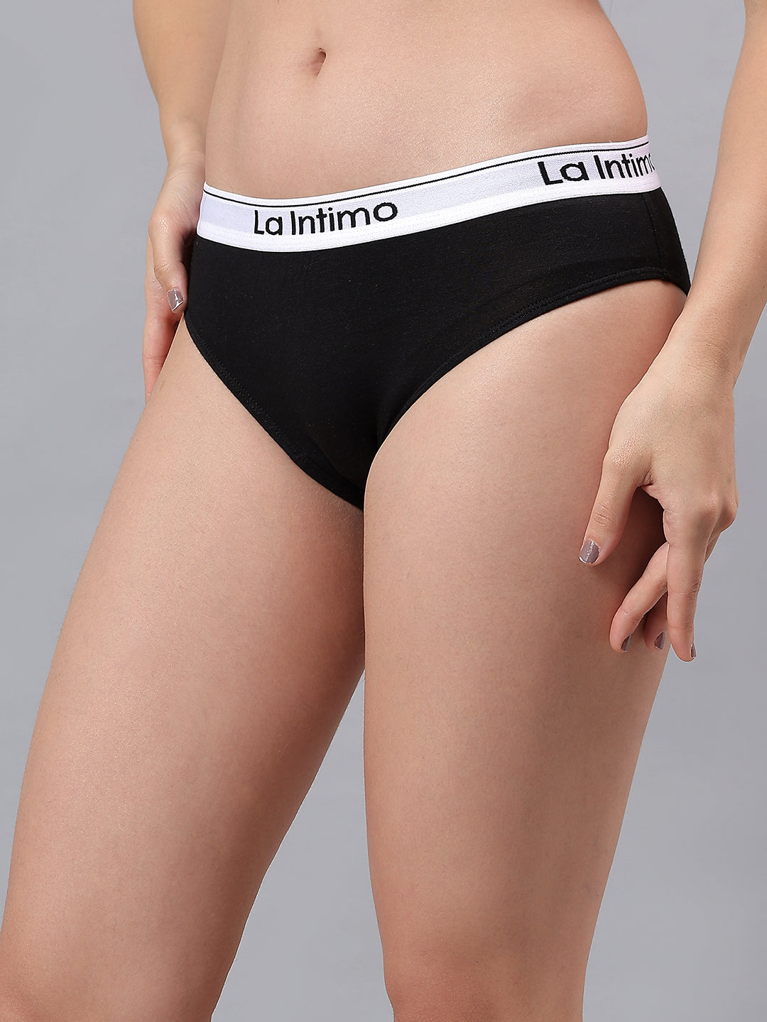 Luxury women's briefs panty from La Intimo in a single pack, offering premium quality fabric and comfort.