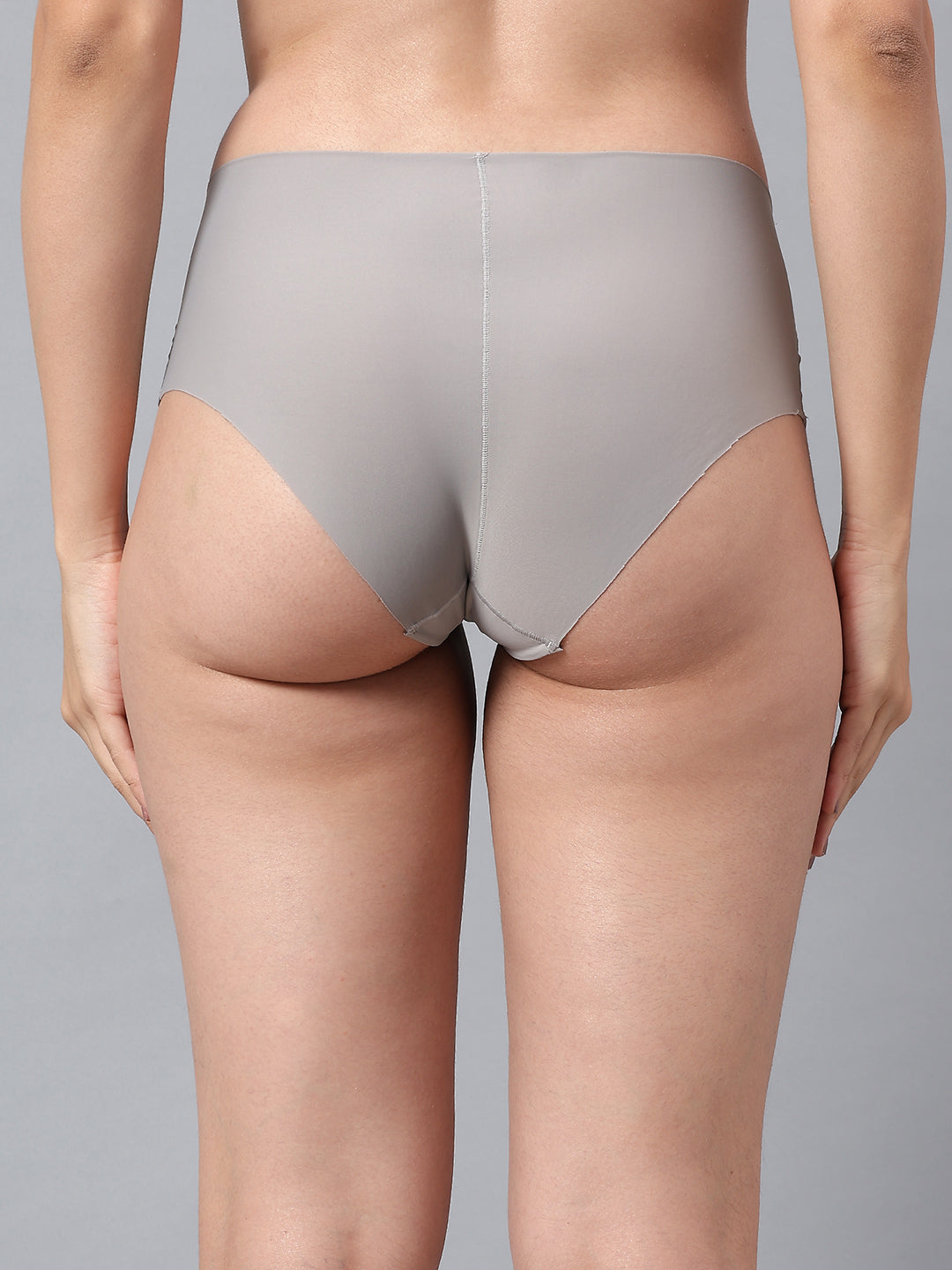 Luxury women’s semi-seamless hipster panty in single pack from La Intimo, designed for a comfortable and smooth fit.