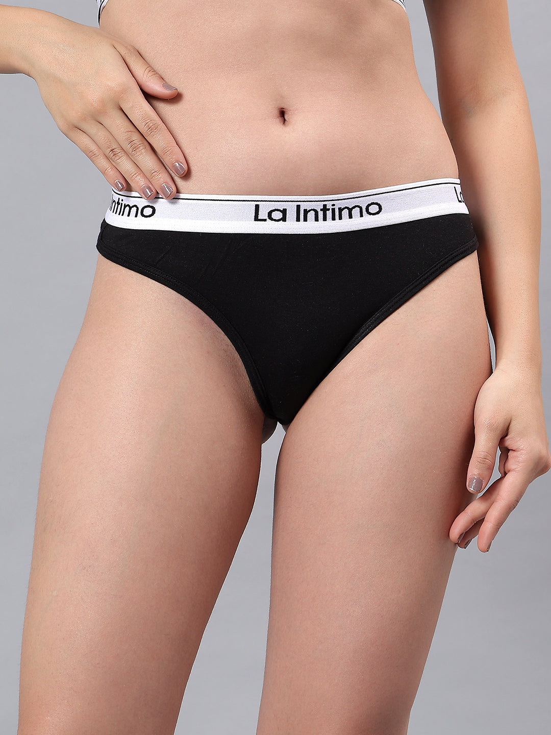 La Intimo women's luxury thong panty, elegant and comfortable innerwear in a single pack.