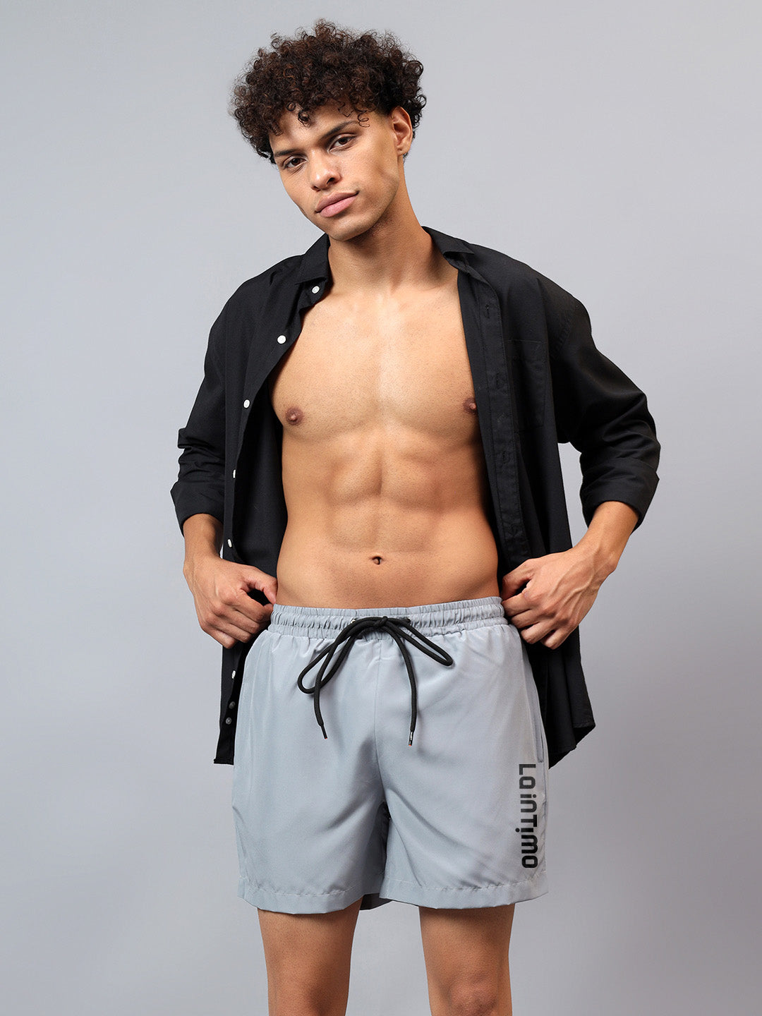 Luxury men’s swimwear – Oceanic solid boxer shorts from La Intimo, available in SinglePack for ultimate comfort and style.