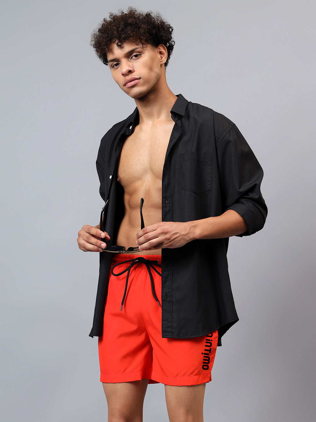 Luxury men’s swimwear – Oceanic solid boxer shorts from La Intimo, available in SinglePack for ultimate comfort and style.
