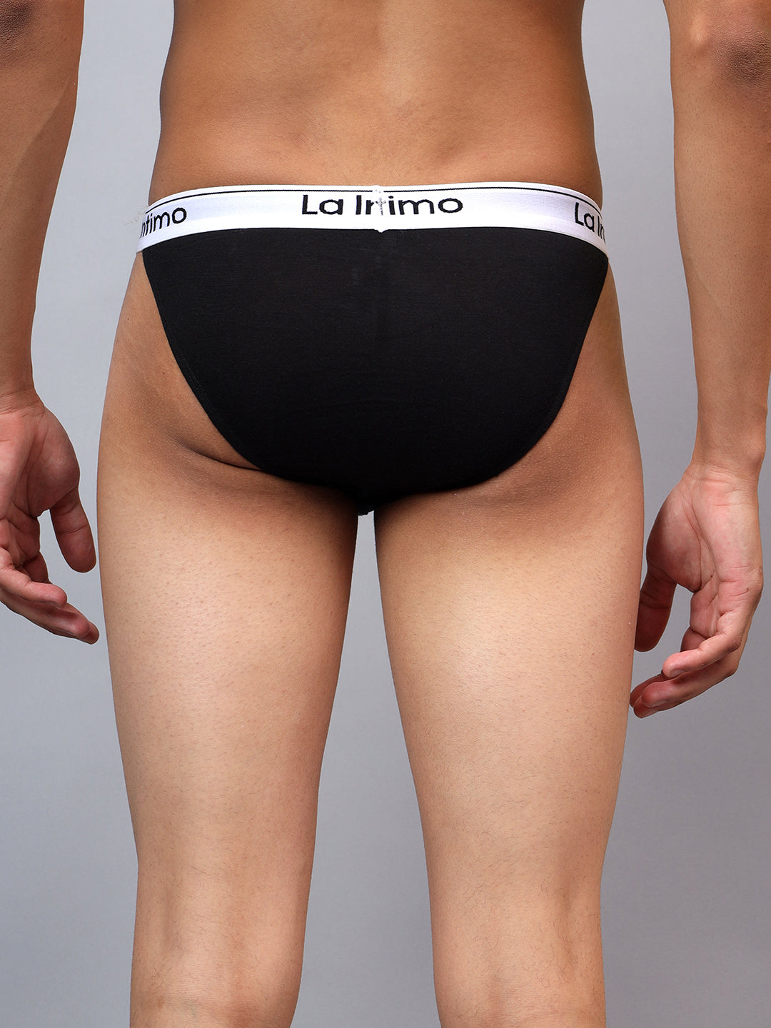 La Intimo men's luxury briefs, available in single packs for a smooth, comfortable fit and stylish design.