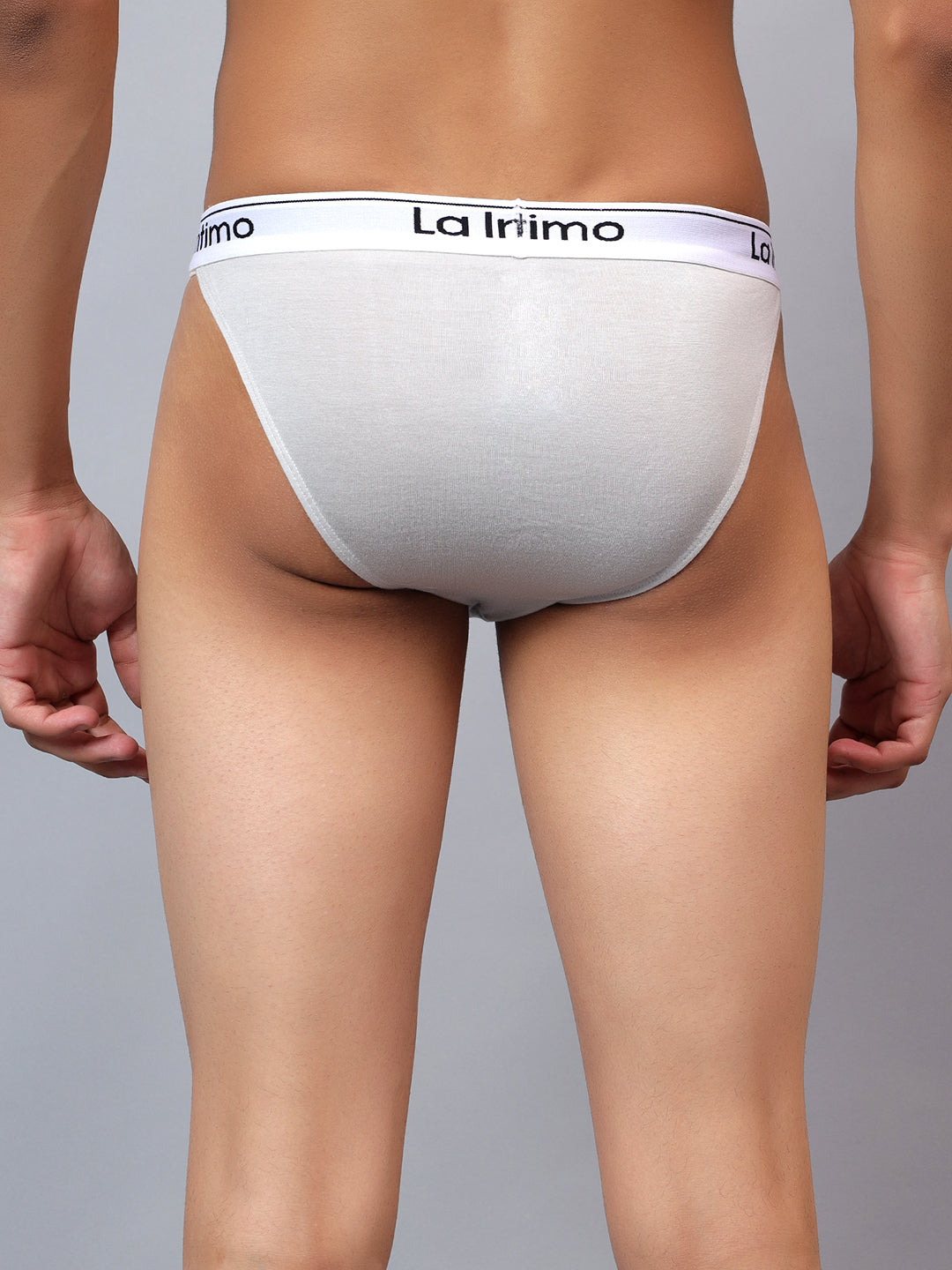 La Intimo men's luxury briefs, available in single packs for a smooth, comfortable fit and stylish design.