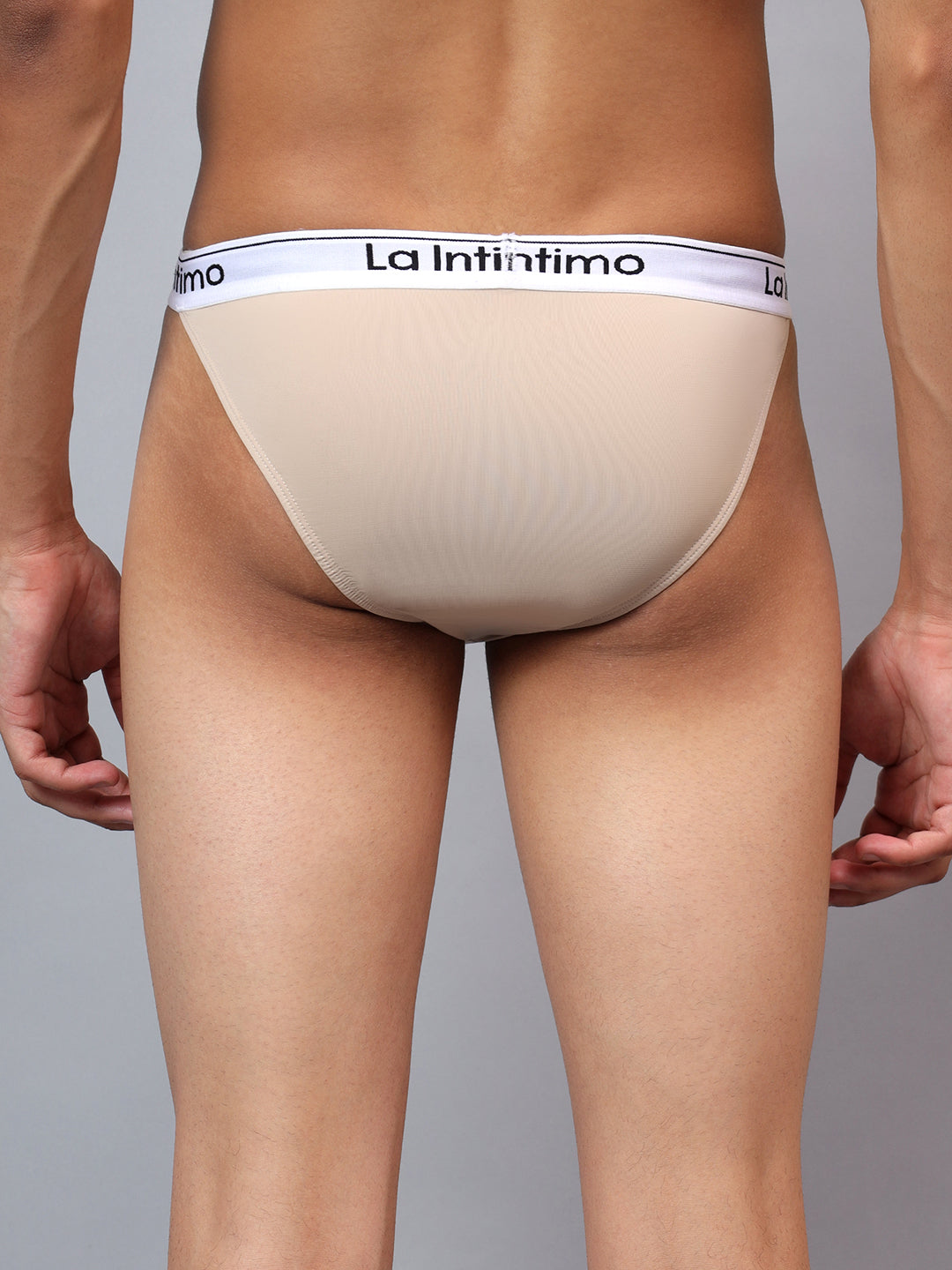 La Intimo men's luxury briefs, available in single packs for ultimate comfort and a sleek, stylish fit.