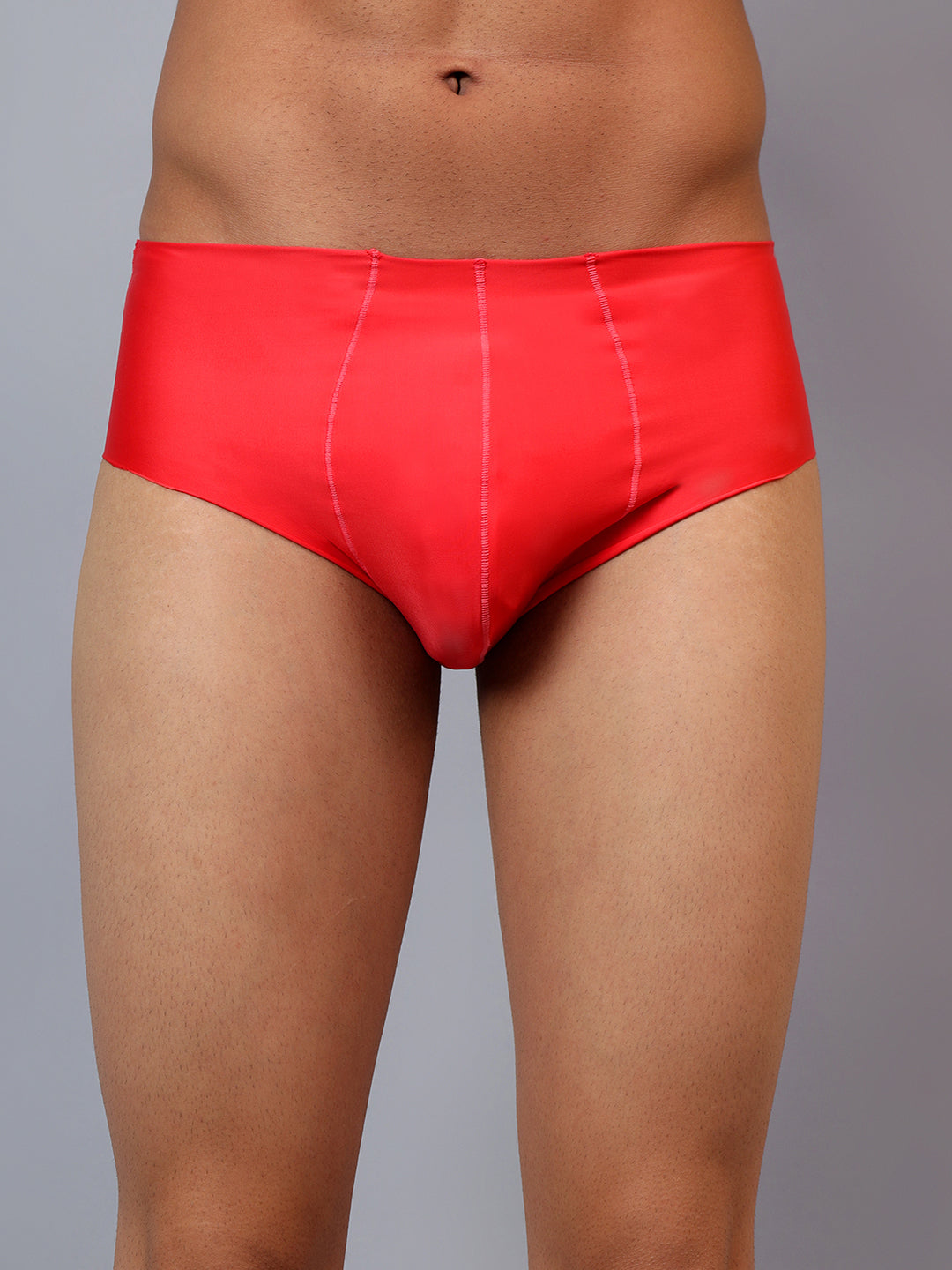 La Intimo men's luxury semi-seamless briefs, available in single packs for a smooth, comfortable fit and modern design.