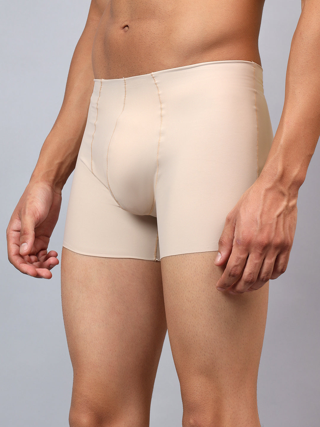 La Intimo men's luxury semi-seamless trunks, available in single packs for a smooth, comfortable fit and modern style.