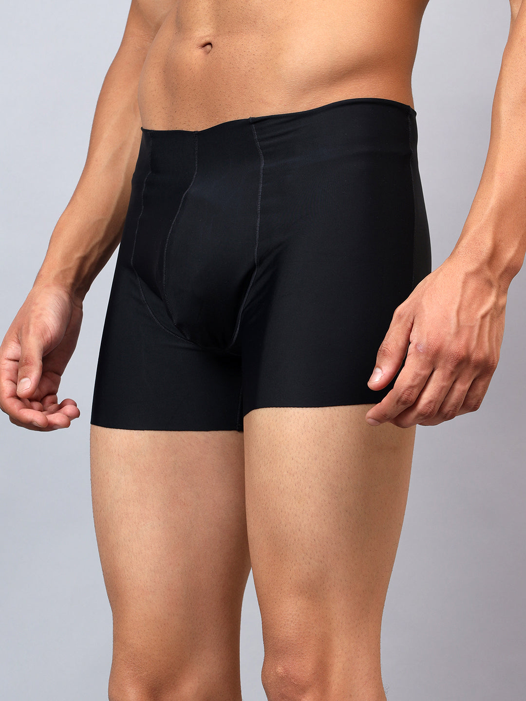 La Intimo men's luxury semi-seamless trunks, available in single packs for a smooth, comfortable fit and modern style.