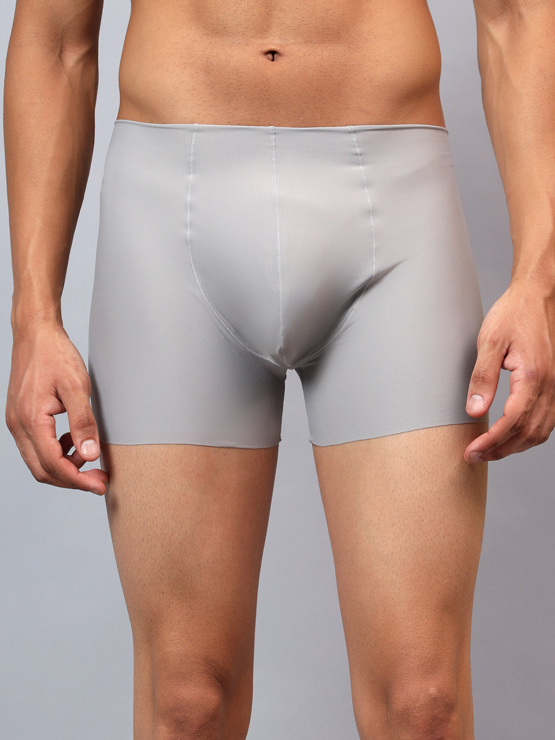 La Intimo men's luxury semi-seamless trunks, available in single packs for a smooth, comfortable fit and modern style.