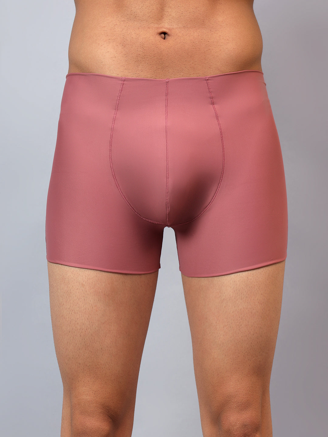 La Intimo men's luxury semi-seamless trunks, available in single packs for a smooth, comfortable fit and modern style.