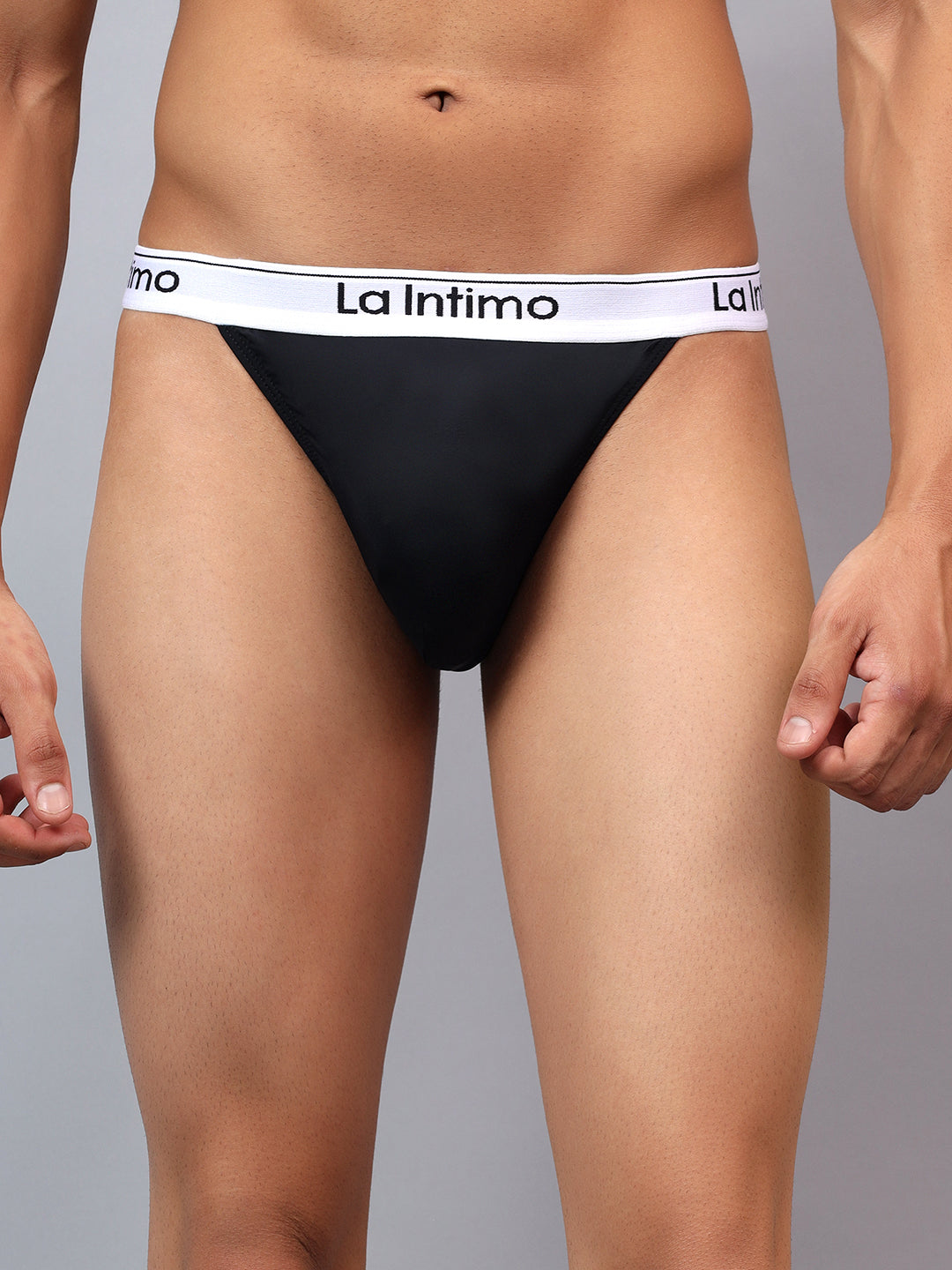 Luxury men's thongs from La Intimo in a single pack, offering comfort, style, and a perfect fit.