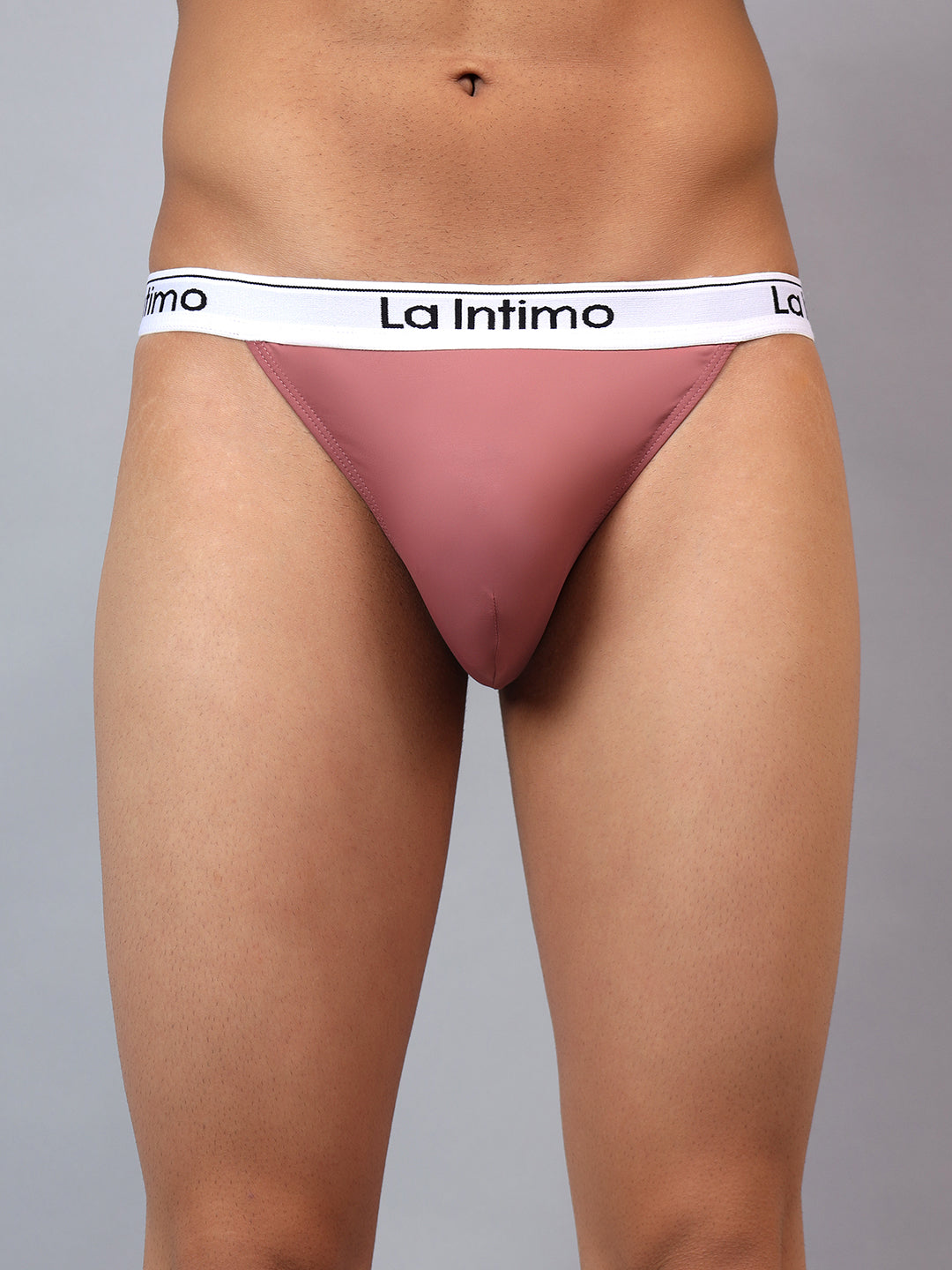 Luxury men's thongs from La Intimo in a single pack, offering comfort, style, and a perfect fit.