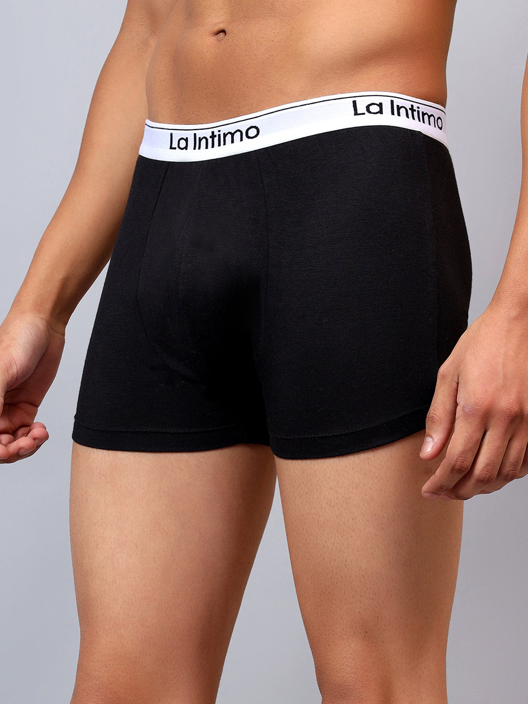 Luxury men's trunks from La Intimo in a single pack, offering comfort, style, and a perfect fit.