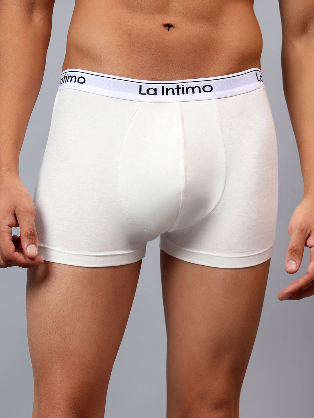 Luxury men's trunks from La Intimo in a single pack, offering comfort, style, and a perfect fit.