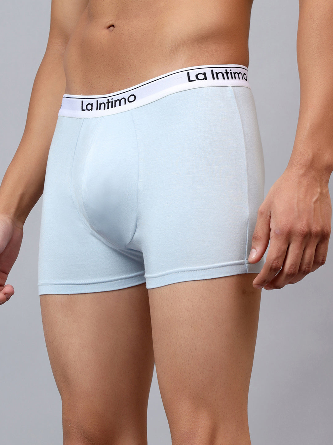 Luxury men's trunks from La Intimo in a single pack, offering comfort, style, and a perfect fit.