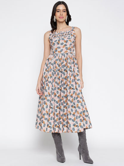 Women's midi dress by Mausiiqui, combining style and comfort in a single pack.