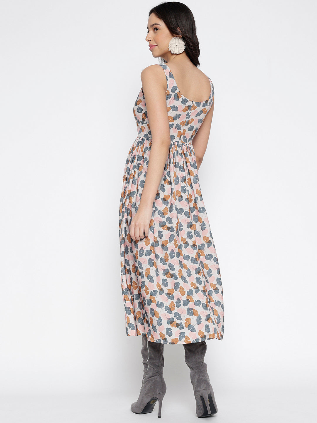 Women's midi dress by Mausiiqui, combining style and comfort in a single pack.