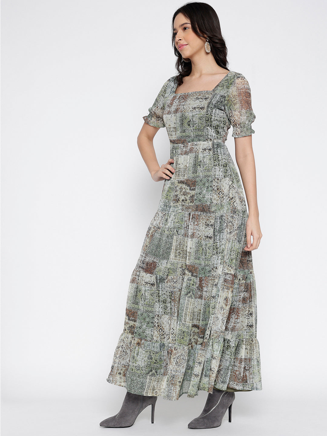 Women's maxi dress by Mausiiqui, designed for style and comfort in a single pack.