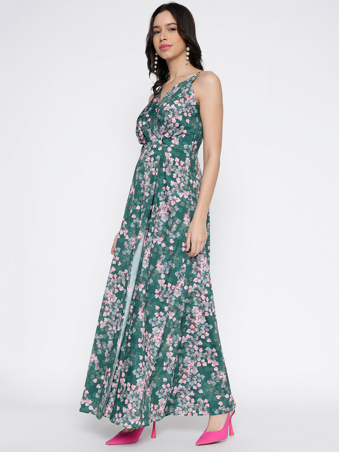 Women's maxi dress by Mausiiqui, designed for elegance and comfort in a single pack.