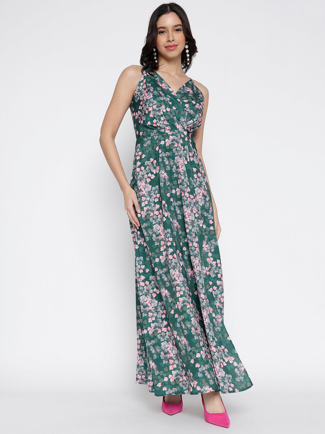 Women's maxi dress by Mausiiqui, designed for elegance and comfort in a single pack.